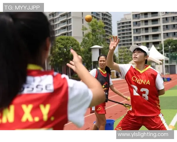 武汉网球队技术解析:从基础训练到比赛策略的全面探讨 武汉网球队技术解析:从基础训练到比赛策略的全面探讨