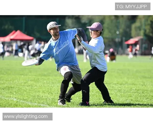 武汉飞盘队的耐力变革引发热议助力城市运动新风尚 武汉飞盘队的耐力变革引发热议助力城市运动新风尚